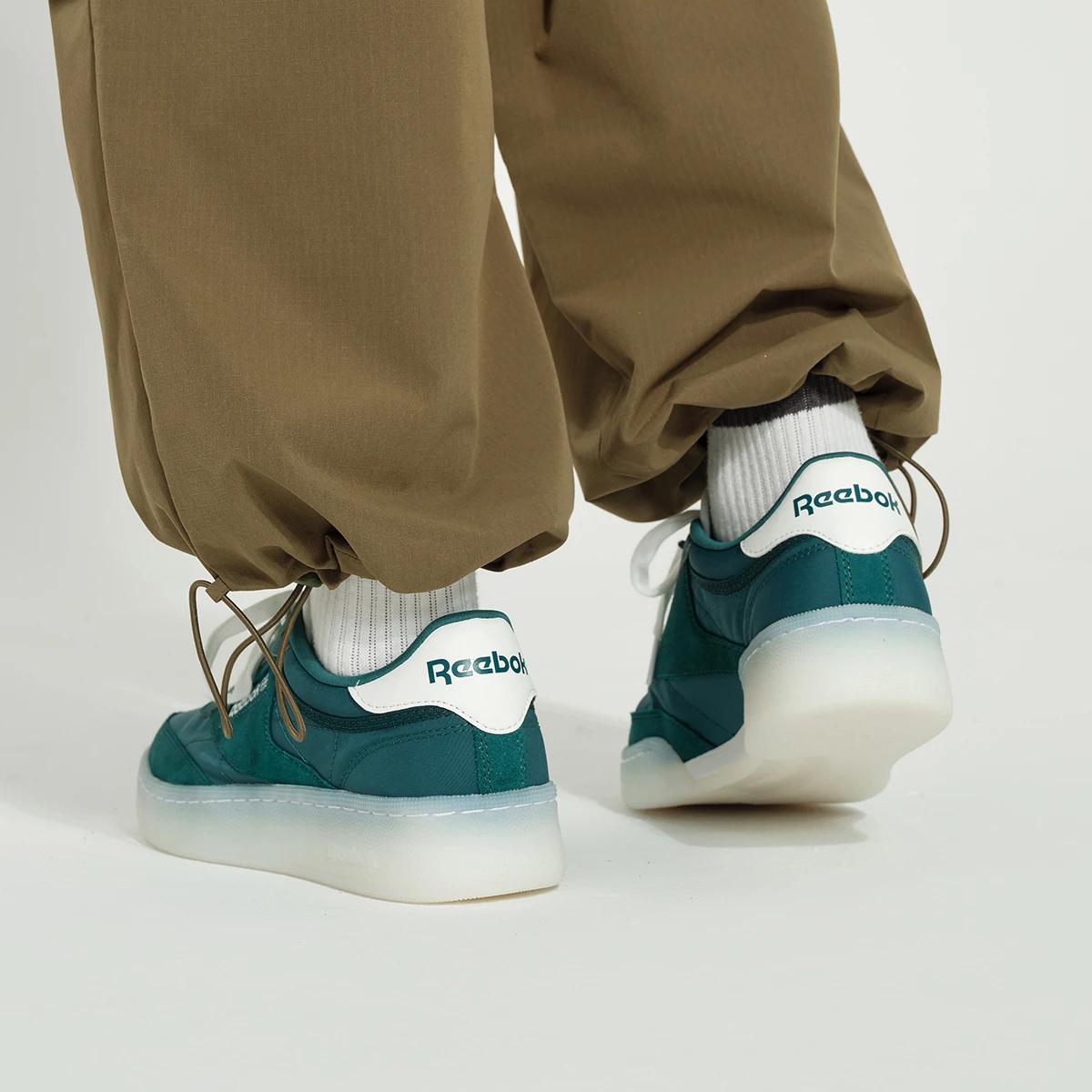 Кроссовки Reebok club c revenge