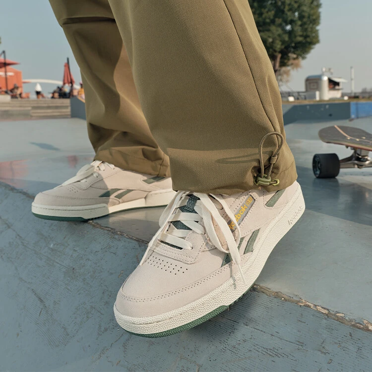 Кроссовки Reebok club c revenge