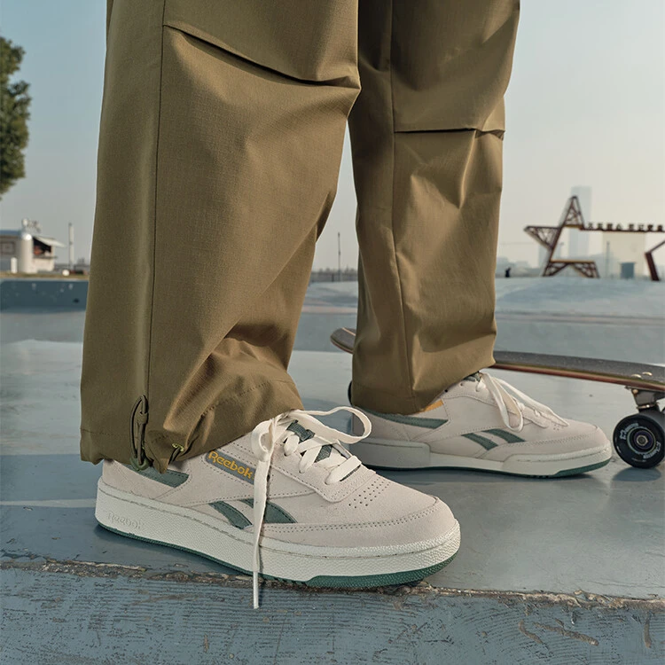 Кроссовки Reebok club c revenge