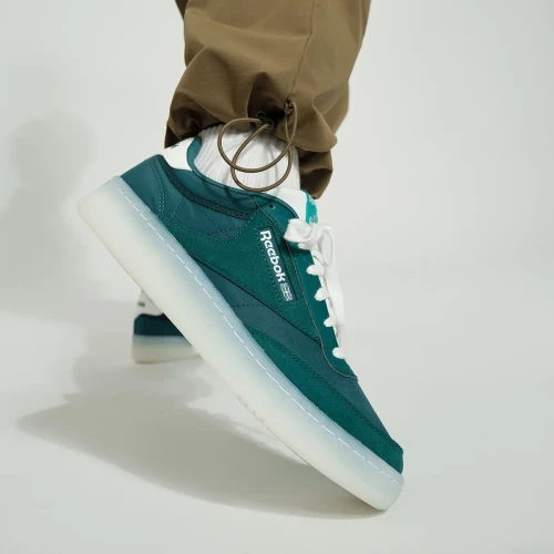 Кроссовки Reebok club c revenge
