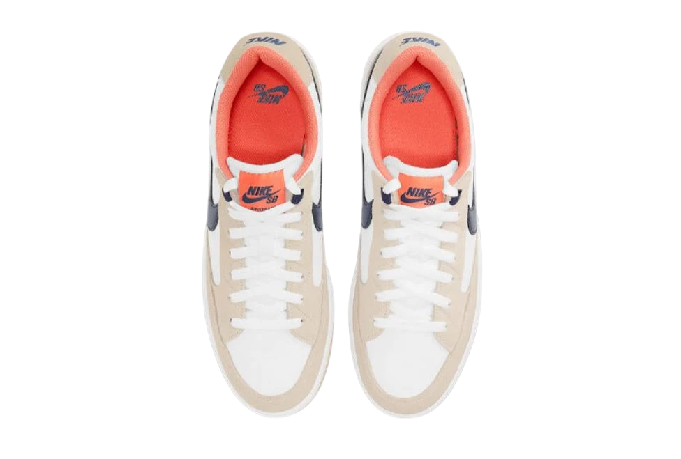 Кроссовки Nike SB adversary