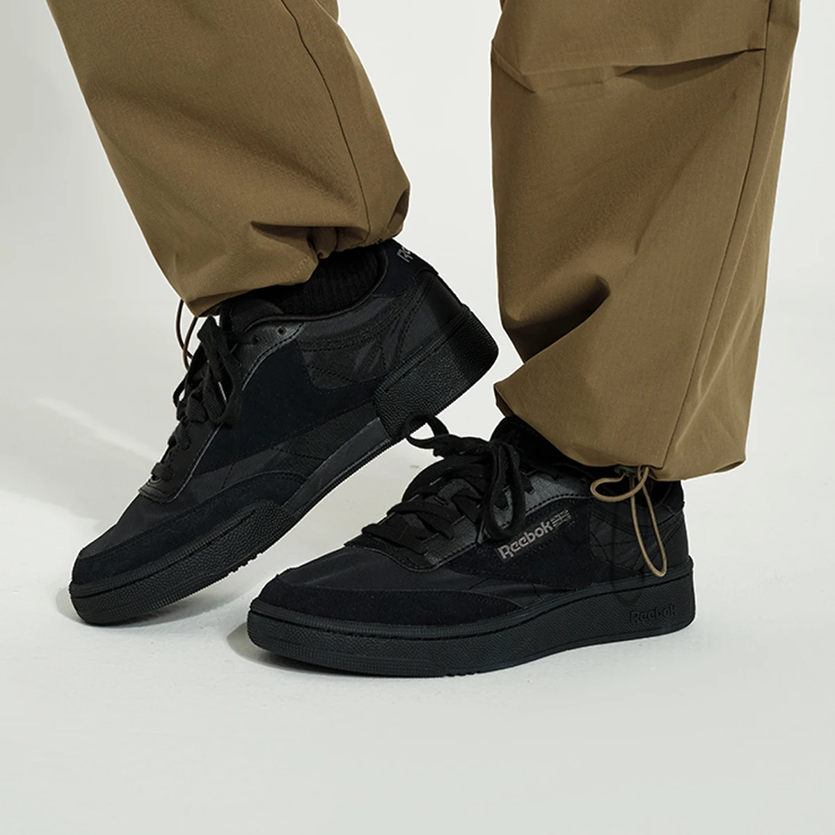 Кроссовки Reebok club c revenge