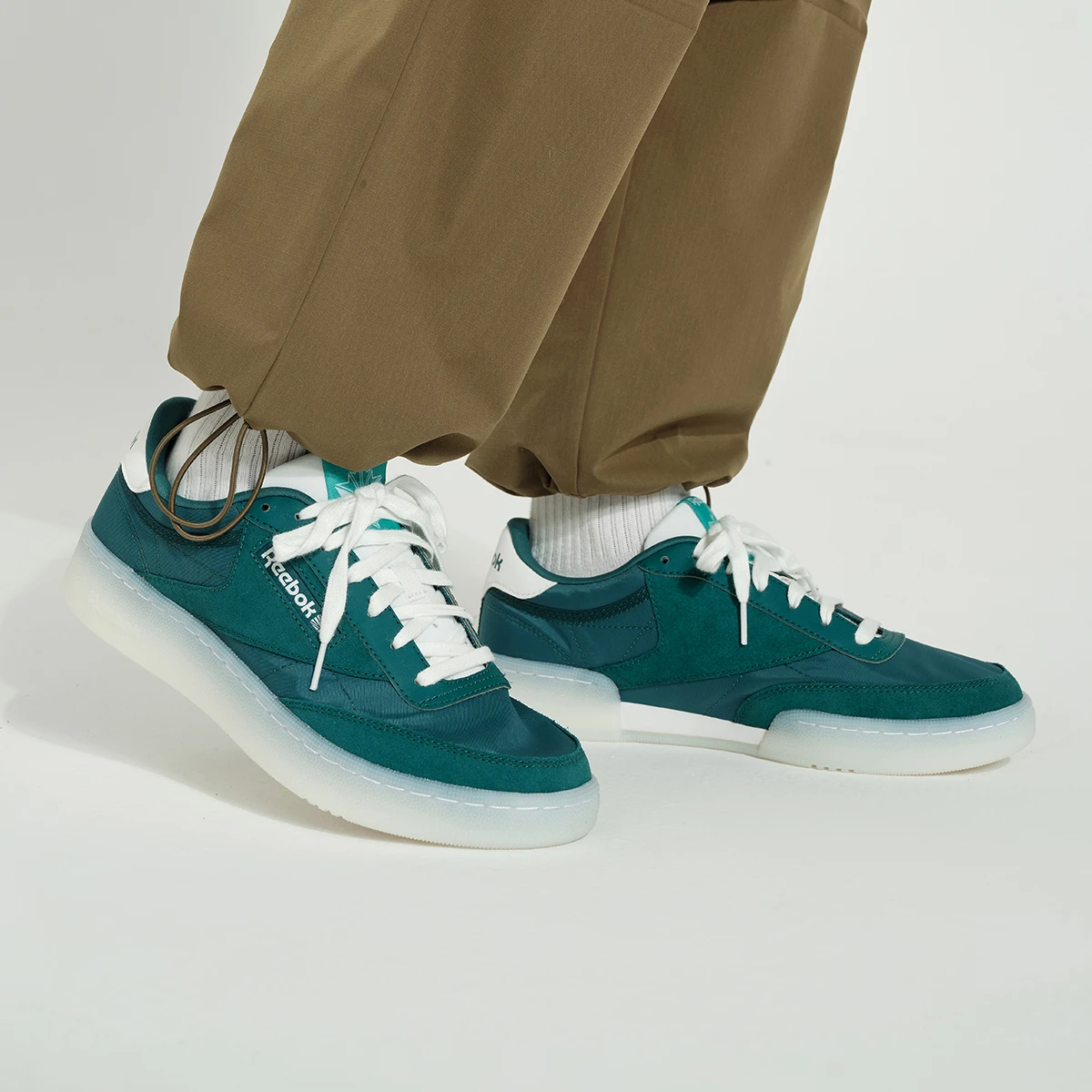 Кроссовки Reebok club c revenge
